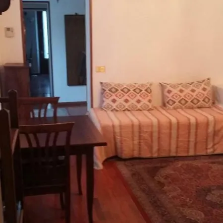 Appartamento Stresa Apartment *