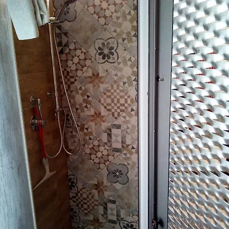 Stresa Apartment * Стреза